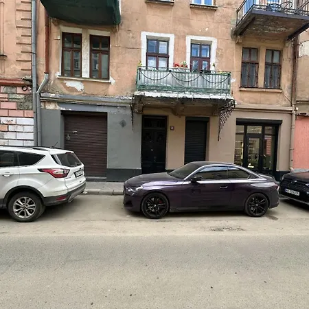 Апартаменти Center Near Opera House *
