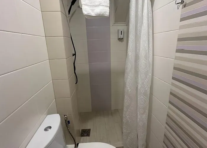 Center Near Opera House Apartment *